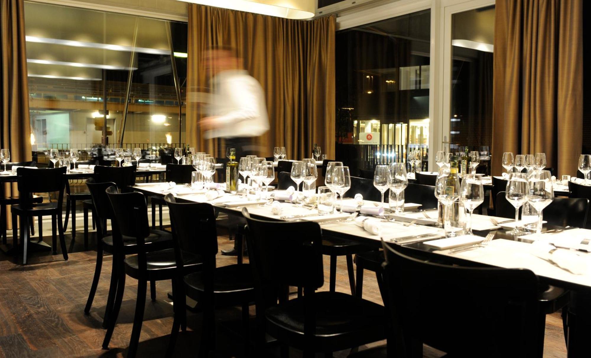 Hotel Apart - Welcoming L Urban Feel L Design Risch-Rotkreuz Restoran gambar